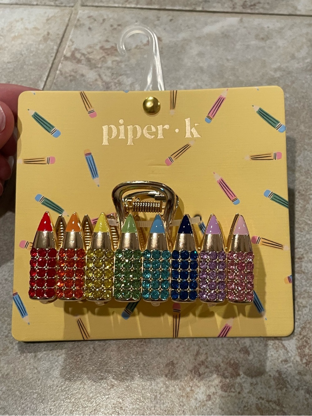 NEW Piper K - Teacher
Themed Claw Gold Multicolor
Hair Clip- Rhinestone
Crayons